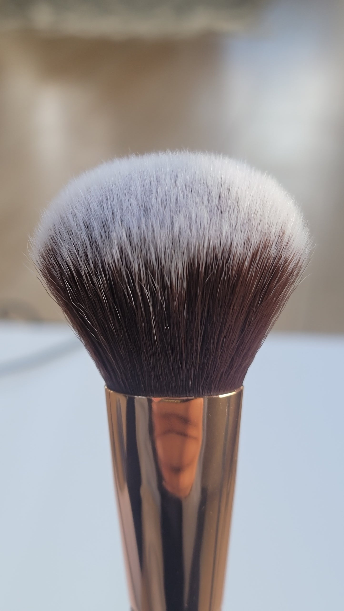 #102 Synthetic Hair Blush/Bronzer Brush