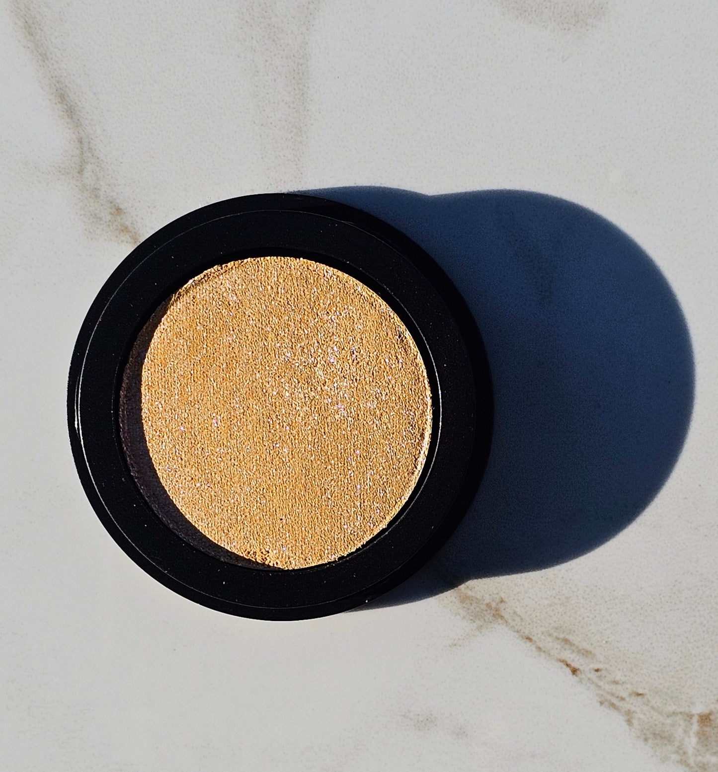 Glistening Highlighter